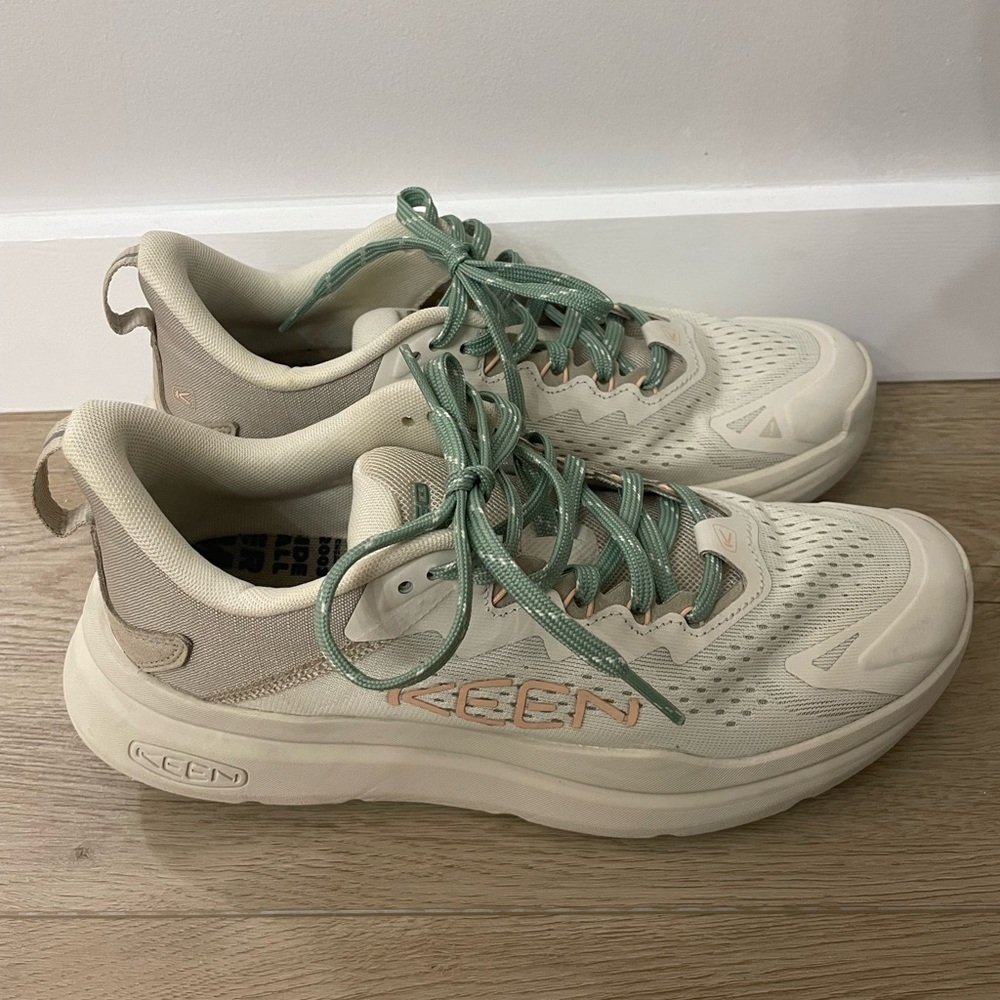 Keen WK 450 Women's Beige and Mint Sneakers